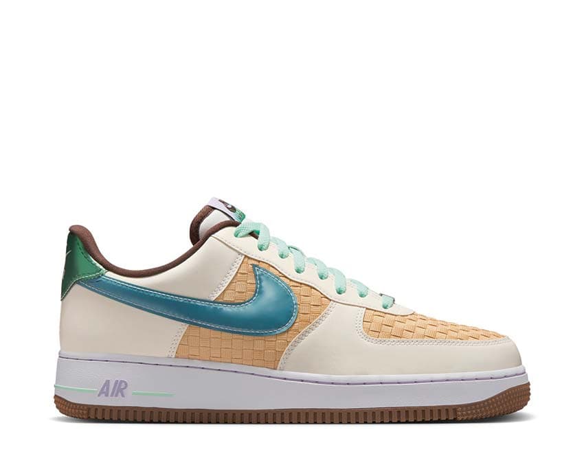 Nike Air Force 1 Retro QS Easter Basket – Summit White / Glacier Blue