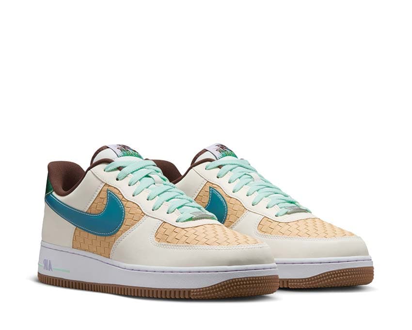 Nike Air Force 1 Retro QS Easter Basket – rear view