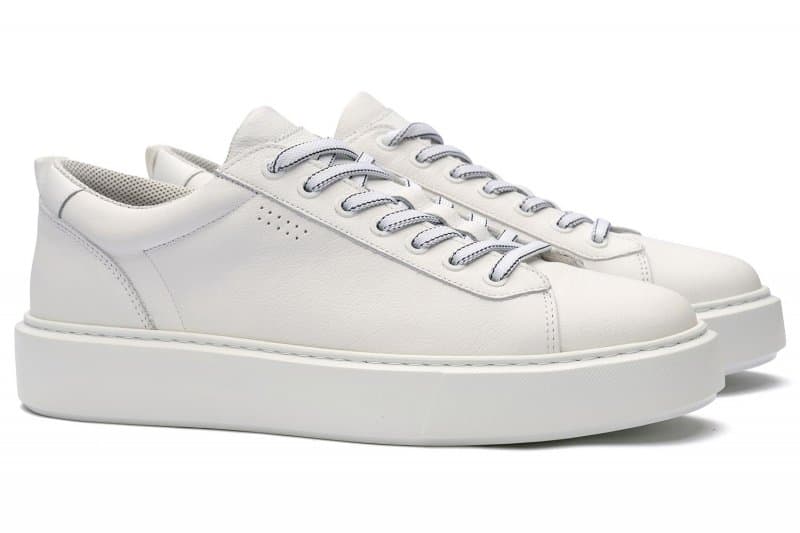 White natural leather sneakers