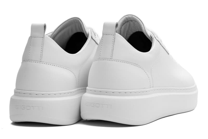 White natural leather sneakers
