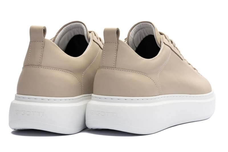 Natural leather beige sneakers